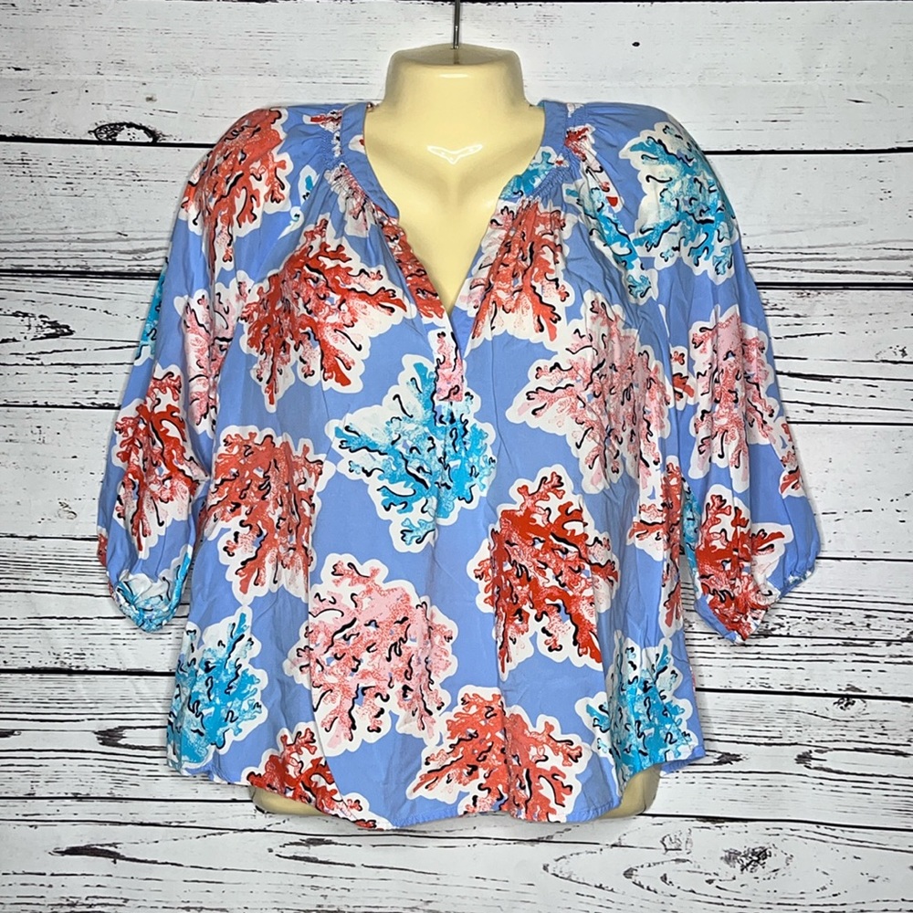 Crown & Ivy Petite Size PL Coral Reef Print Split V-Neckline Peasant Shirt Top